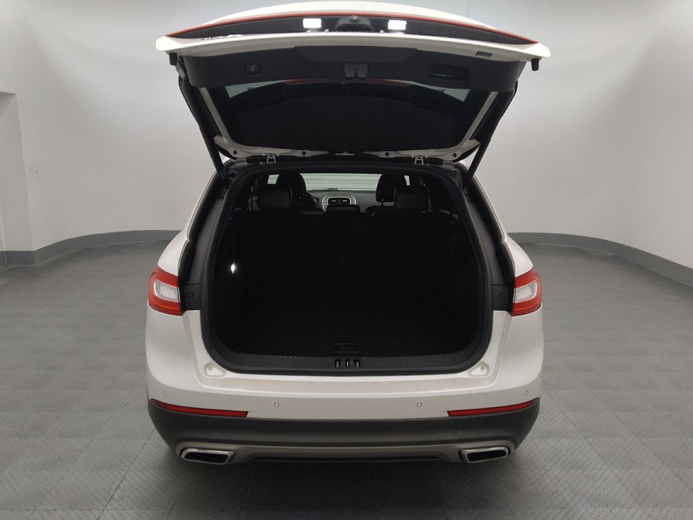 Used 2016 Lincoln MKX Select w/ Select Plus Package FWD image 29