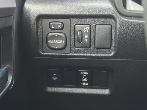 Used 2015 Toyota 4Runner SR5 image 26