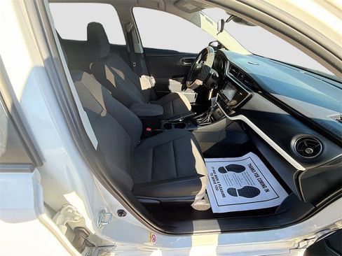 Used 2017 Toyota Corolla iM w/ Carpet Mat Package image 29