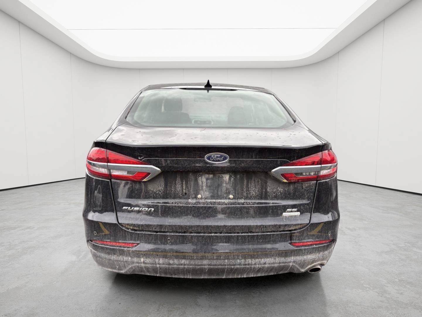Used 2020 Ford Fusion SE FWD image 6