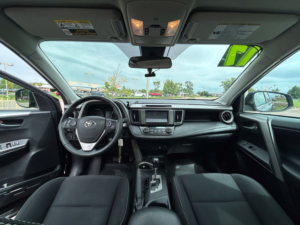 Used 2017 Toyota RAV4 XLE w/ All Weather Liner Package AWD/4WD image 10