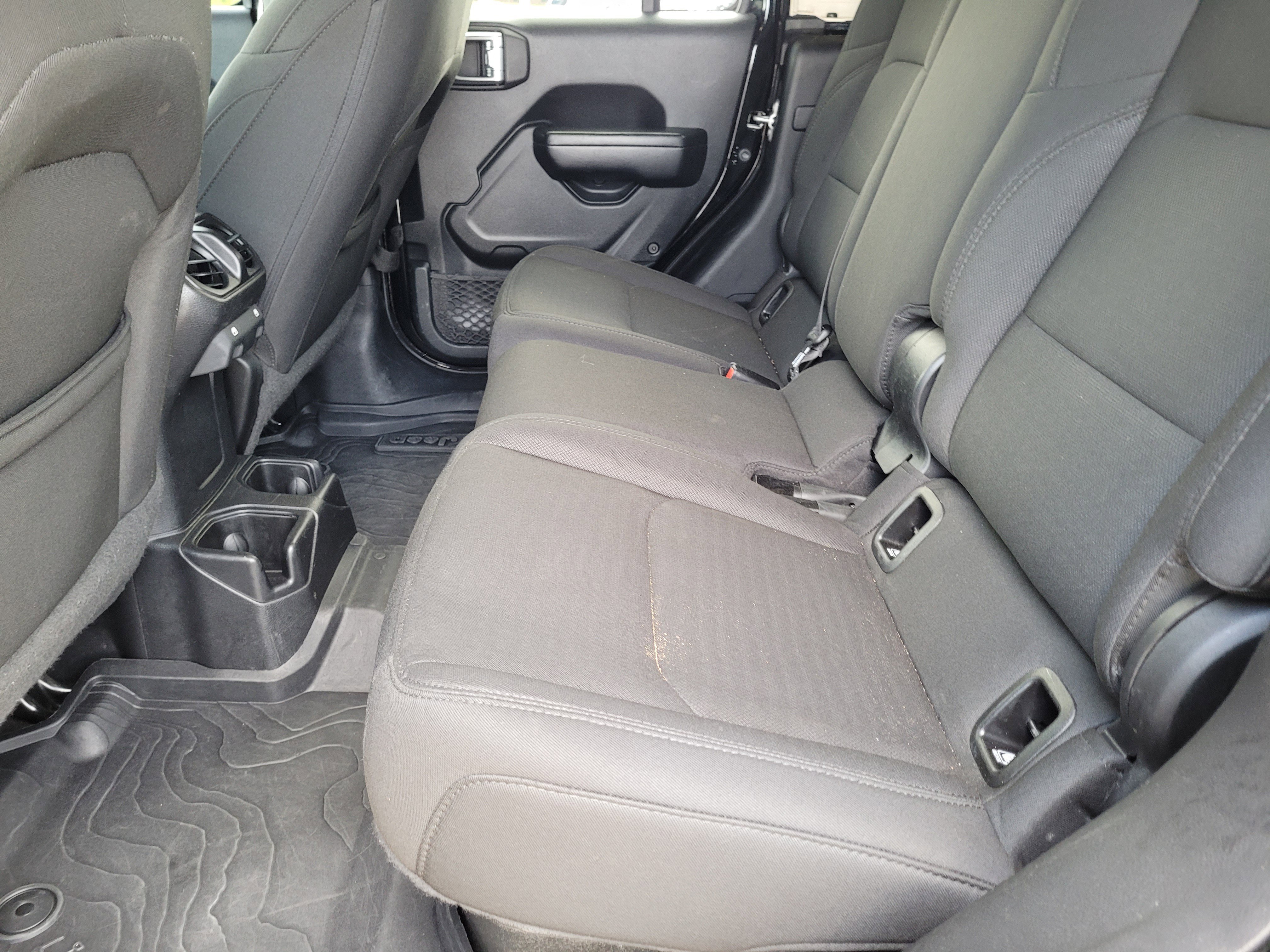 Used 2021 Jeep Gladiator Sport AWD/4WD image 26