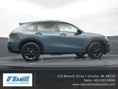 Used 2025 Honda HR-V Sport image 13