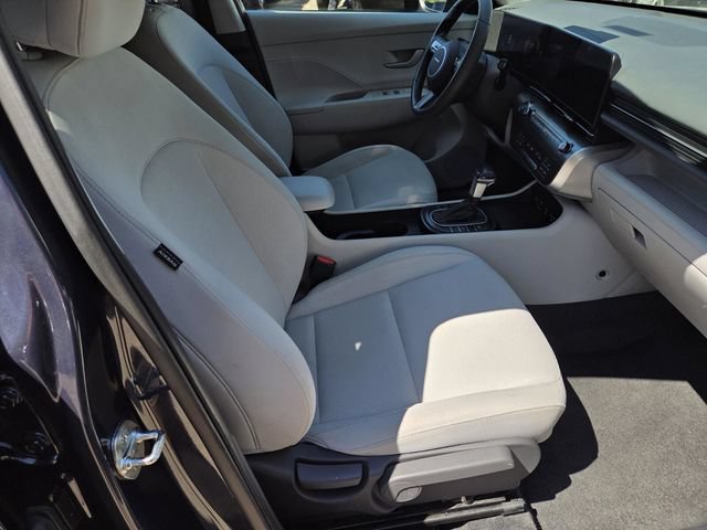 Used 2025 Hyundai Kona SEL AWD/4WD image 42