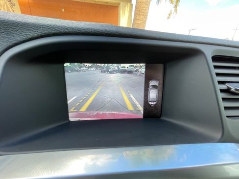 Used 2012 Volvo S60 T5 image 19