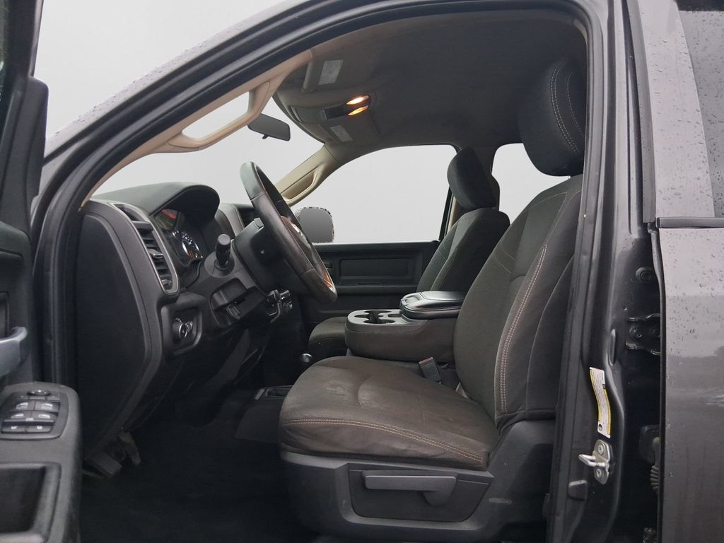 Used 2019 RAM 2500 Tradesman AWD/4WD image 20