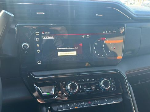 Used 2024 GMC Sierra 2500 AT4 w/ AT4 Premium Plus Package image 24