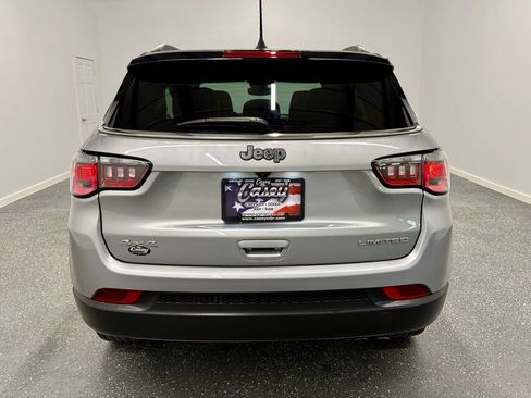 Used 2022 Jeep Compass Limited w/ Sun and Sound Group image 12