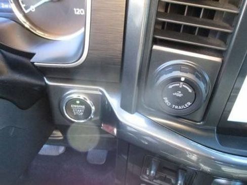 Used 2022 Ford F150 XLT w/ Equipment Group 302A High image 12