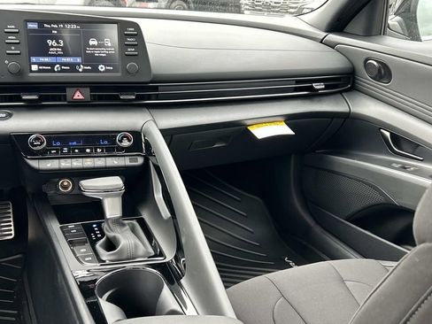 New 2026 Hyundai Elantra SEL Sport image 23