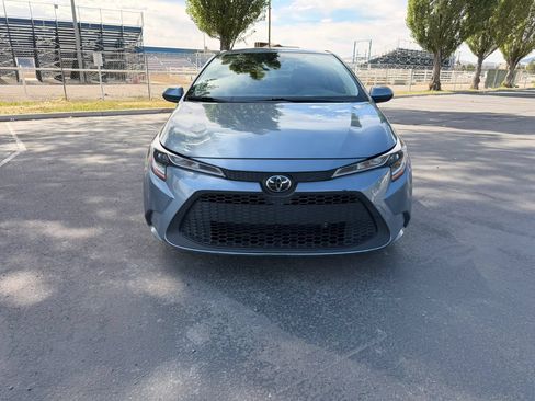 Used 2022 Toyota Corolla LE FWD image 13