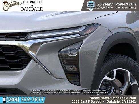 New 2026 Chevrolet Trax LT w/ Driver Confidence Package FWD image 10