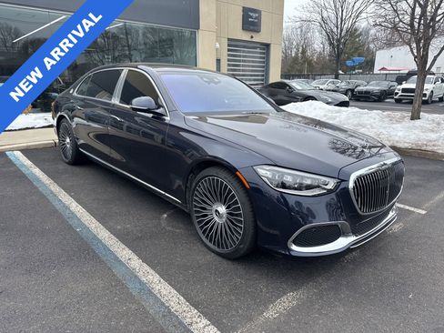 Used 2025 Mercedes-Benz Maybach S 580 4MATIC image 2