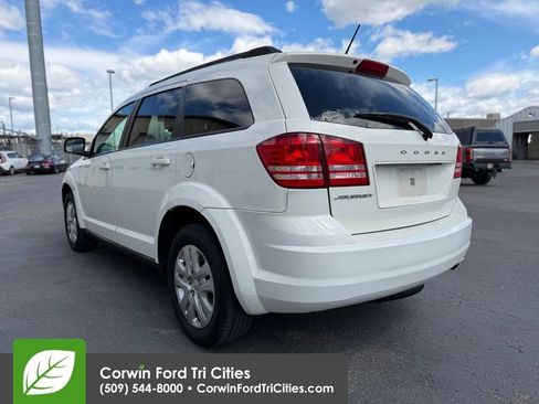 Used 2018 Dodge Journey SE w/ Connectivity Group image 13