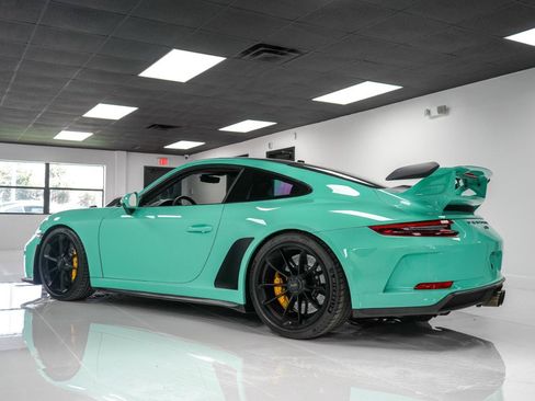 Used 2018 Porsche 911 GT3 RWD image 8