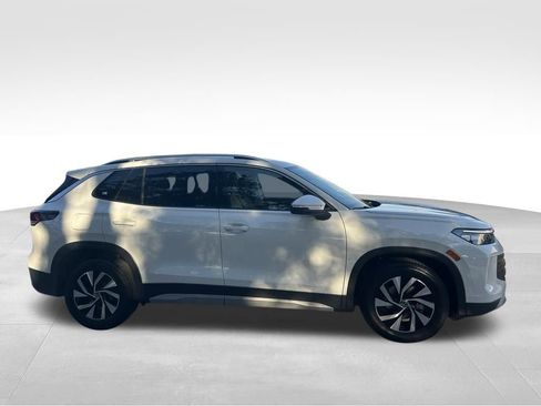 New 2026 Volkswagen Tiguan S FWD image 6