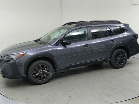 New 2025 Subaru Outback Onyx Edition w/ Popular Package #2 image 5