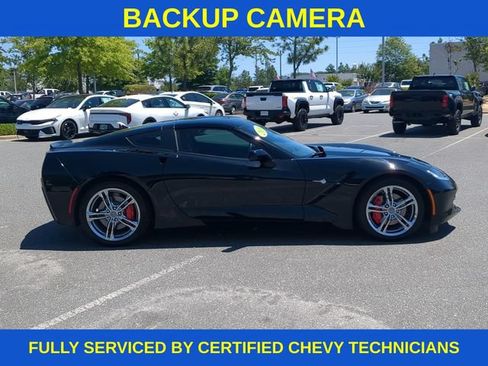 Used 2016 Chevrolet Corvette Stingray Coupe RWD image 4