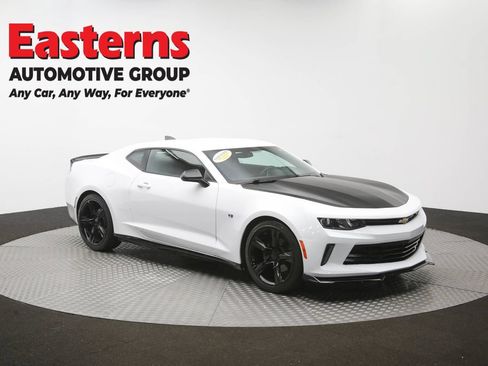 Used 2018 Chevrolet Camaro LT RWD image 90