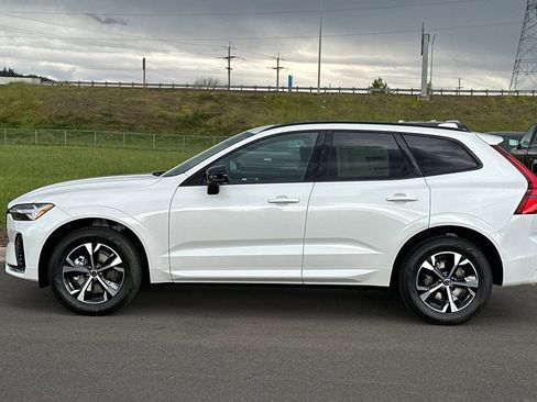 New 2026 Volvo XC60 B5 Core w/ Protection Package Premier image 6