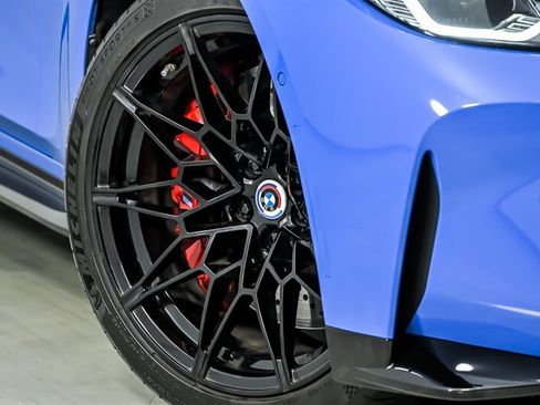 Used 2022 BMW M3 Competition w/ M Carbon Exterior Package AWD/4WD image 4