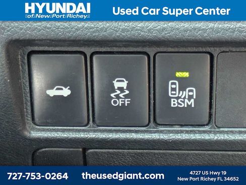 Used 2015 Toyota Avalon XLE Touring FWD image 30
