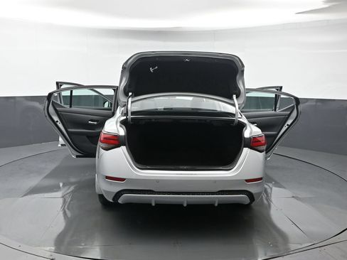 Used 2023 Nissan Sentra SV FWD image 43