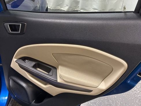 Used 2019 Ford EcoSport SE FWD image 25