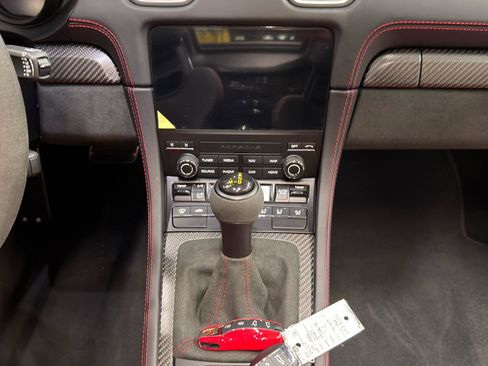 Used 2025 Porsche 718 Boxster Spyder RS RWD image 22