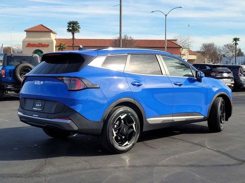 New 2026 Kia Sportage EX image 5