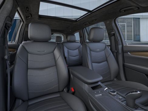 New 2025 Cadillac XT6 Sport w/ Platinum Package image 16