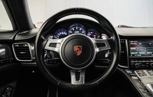 Used 2016 Porsche Panamera GTS AWD/4WD image 47