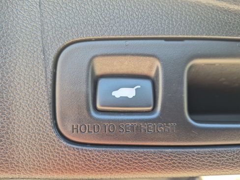 Certified 2019 Honda CR-V Touring image 28