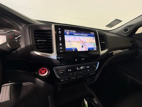 Used 2020 Honda Ridgeline RTL-E image 19