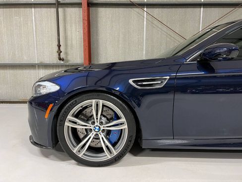 Used 2013 BMW M5 RWD image 23