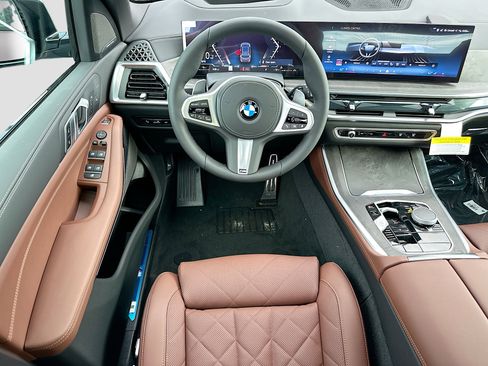 New 2026 BMW X5 sDrive40i w/ M Sport Package image 17