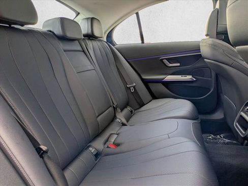 Certified 2025 Mercedes-Benz E 450 4MATIC Sedan image 28