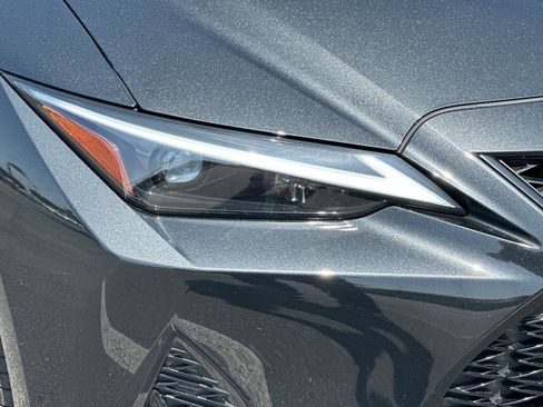Certified 2024 Lexus IS 300 F Sport RWD image 12