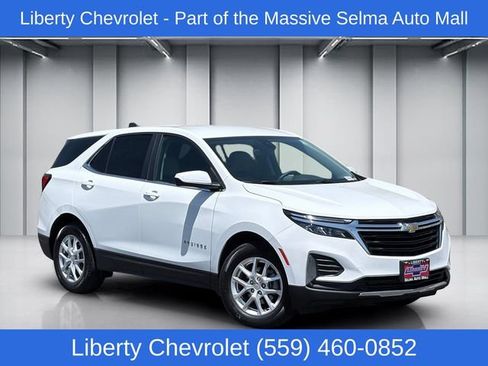 Used 2023 Chevrolet Equinox LT w/ Driver Convenience Package FWD image 1