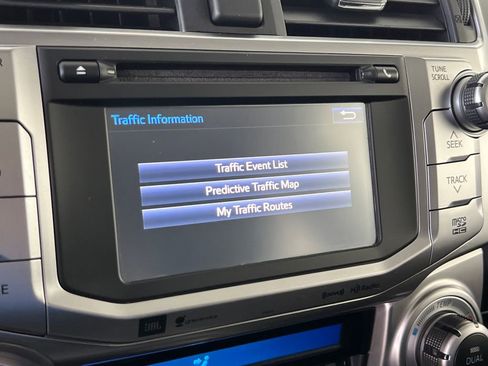 Used 2019 Toyota 4Runner Limited AWD/4WD image 31