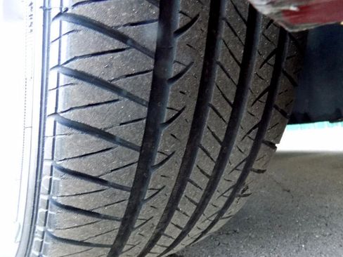 Used 2013 Nissan Sentra SR image 9