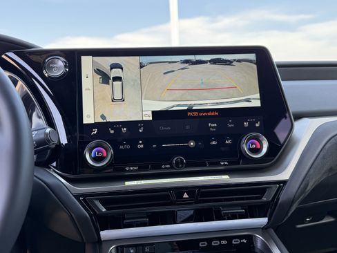 New 2026 Lexus TX 550h AWD Plug-In Hybrid w/ Technology Package image 27