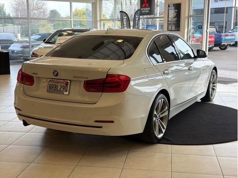 Used 2017 BMW 328d xDrive 328d xDrive Sedan 4D image 5