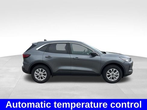Used 2024 Ford Escape Active w/ Tech Pack #1 AWD/4WD image 8