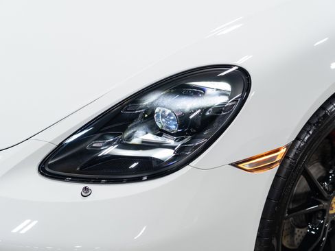 Used 2024 Porsche 718 Cayman S image 13