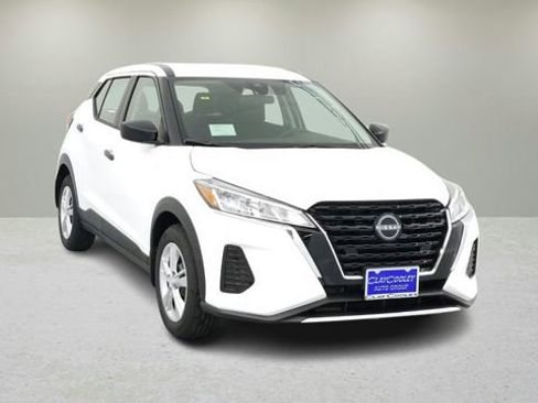 Certified 2024 Nissan Kicks S image 1