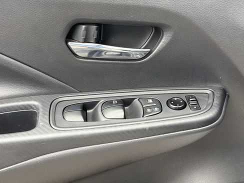 Used 2023 Nissan Versa SV w/ Trunk Package FWD image 20