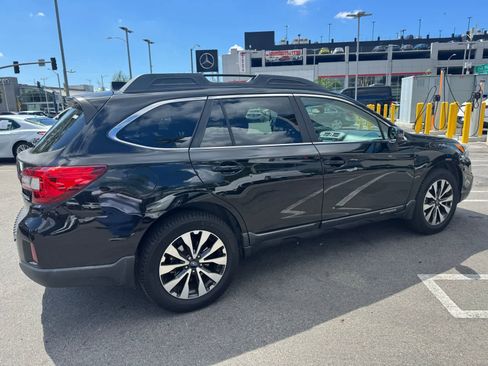 Used 2016 Subaru Outback 2.5i Limited image 3