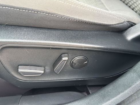 Used 2021 Ford Escape SE w/ Convenience Package image 14