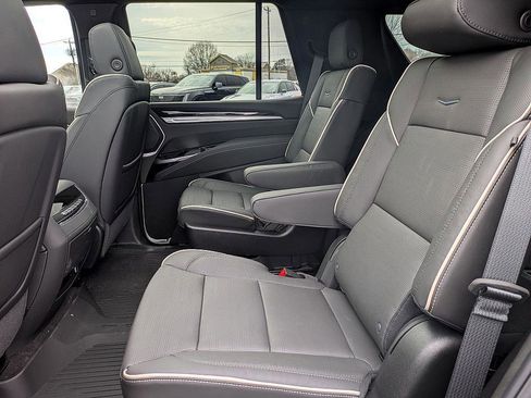 New 2026 Cadillac Escalade Luxury w/ Touring Package image 23